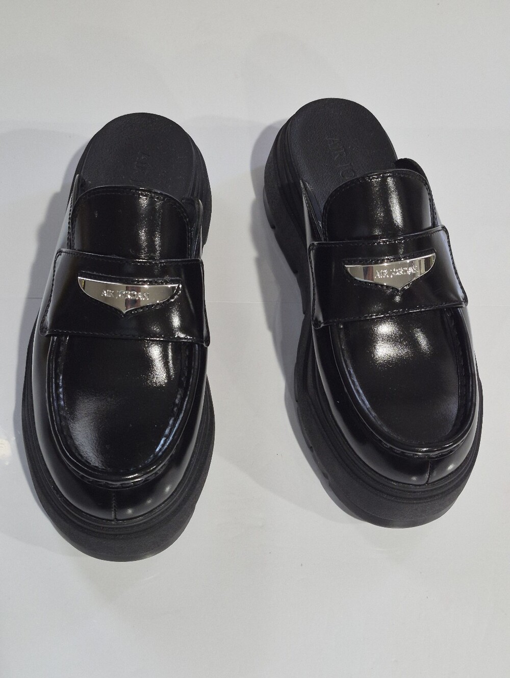 NIKE AIR JORDAN Mules HJ4292-001  Black Metallic Silver Women Size 8 - Picture 12 of 14